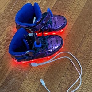 Kids LED Light up Shoes USB Charging Flashing High-top Sneakers
